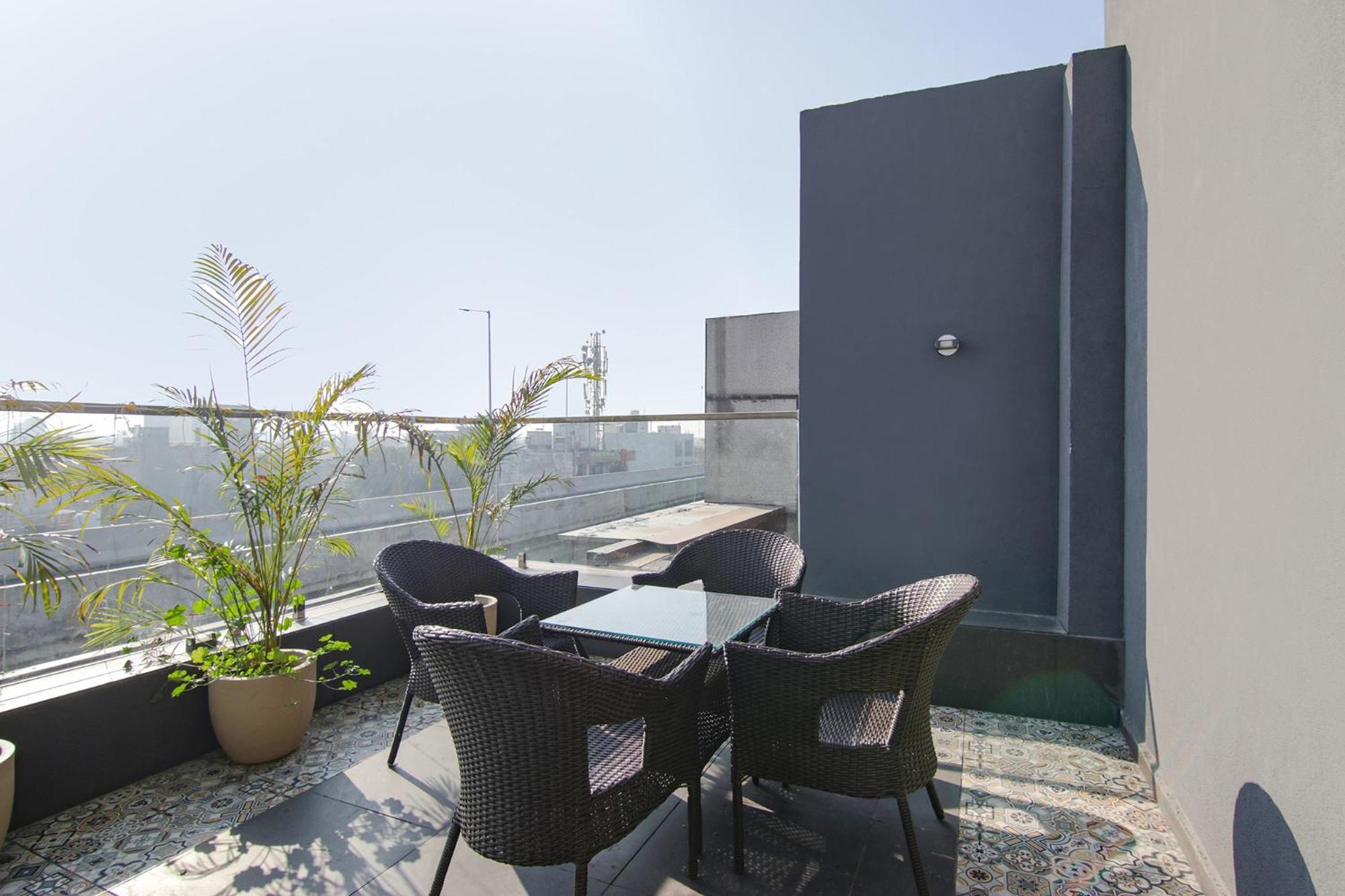 Fabhotel Prime K9 Crown Лудхиана Экстерьер фото