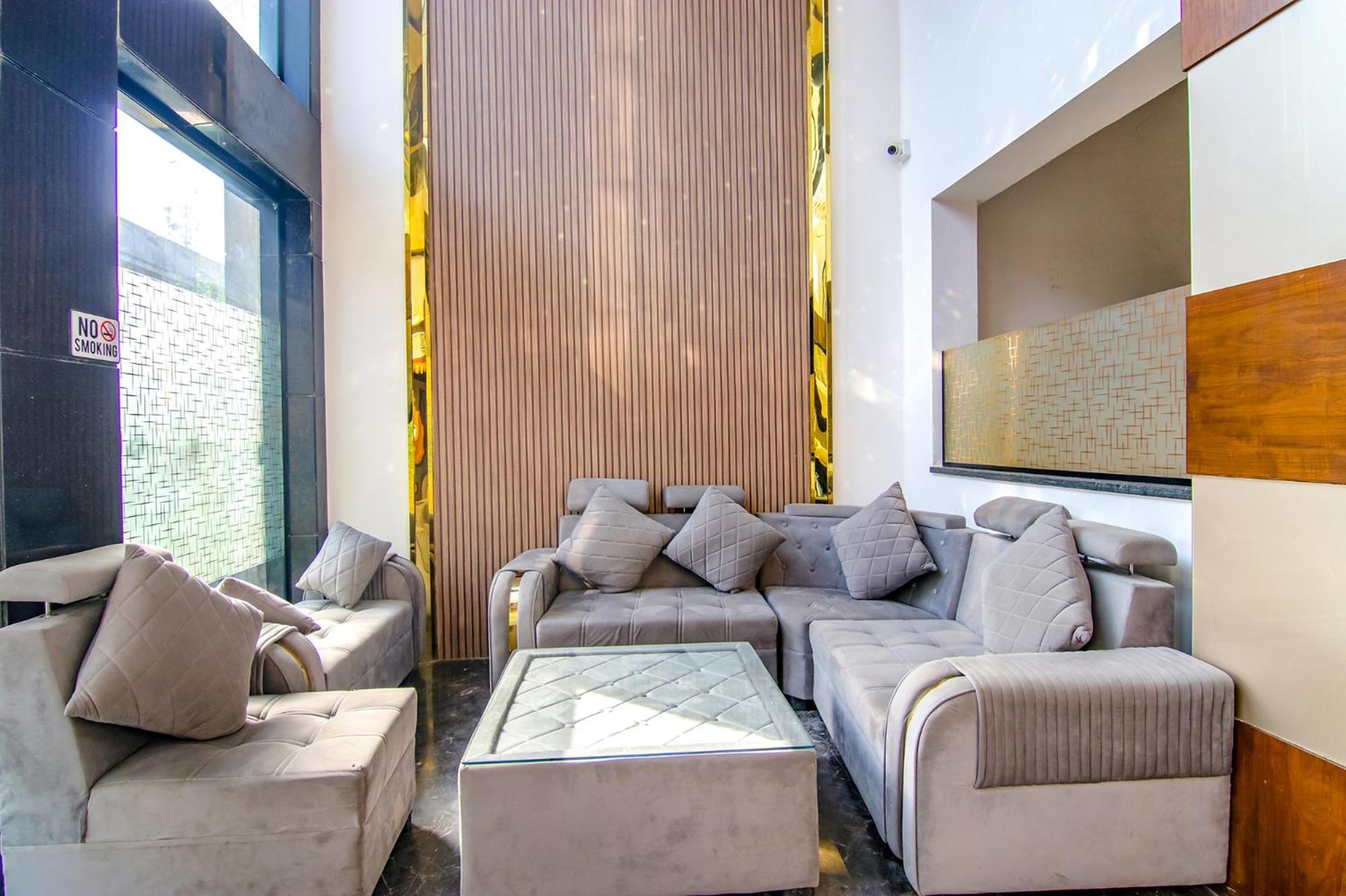 Fabhotel Prime K9 Crown Лудхиана Экстерьер фото