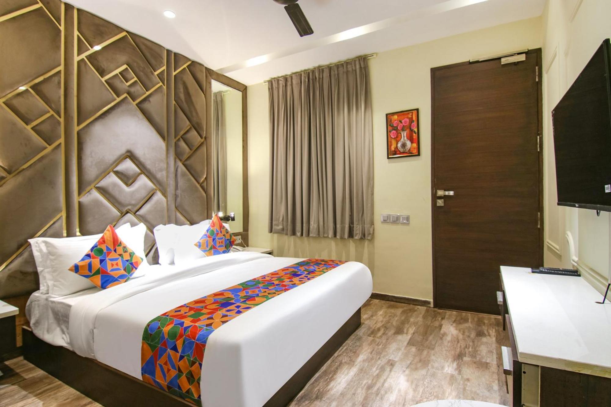 Fabhotel Prime K9 Crown Лудхиана Экстерьер фото